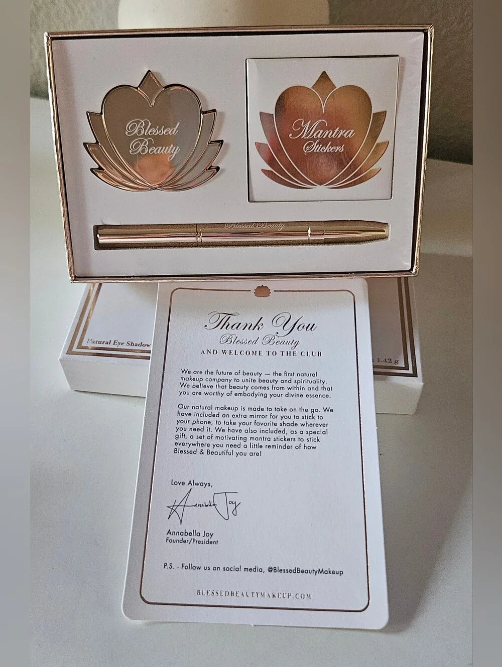 Blessed Beauty 5 Piece Magnetic Stackable Eye Shadow Set